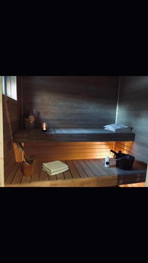 Villa Lillgarden With Sauna And Jacuzzi 노르셰핑 외부 사진